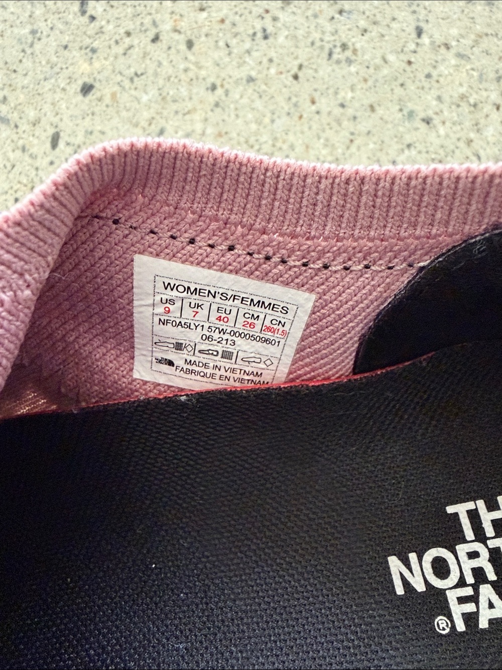 The North Face Women's Vectiv shoes size 9 - Picture 6 of 6